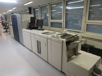 Machine d'impression numérique XEROX COLORPRESS 1000 / Colour 1000 mit Freeflow Printserver und Clear Toner: photos 5