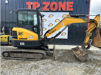 Mini pelle BOBCAT E35