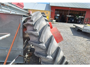 Roue complète pour Machine agricole Taurus Paripyörät 18.4R38 todella hyväkuntoiset Fendt Farmer 312LSA sopivat: photos 4