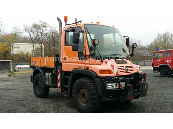 Véhicule de voirie/ Spécial Mercedes-Benz Unimog U 300 Kipper Zugmaschine Kommunalhydraulik U 500 400 U 300 Kipper Zugmaschine Kommunalhydraulik U 500 400: photos 3