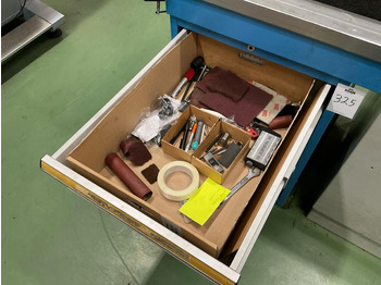 Machine à métaux