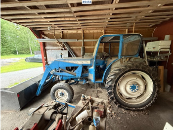 Tracteur agricole FORD