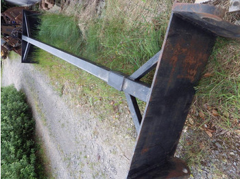 Matériel d'ensilage VOLVO