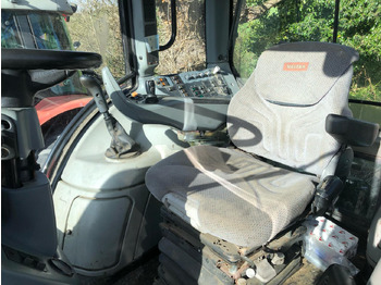 Tracteur agricole 2009 Valtra T171 with front PTO: photos 5