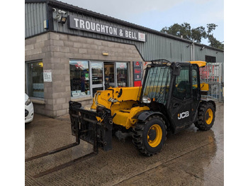 Chariot télescopique JCB