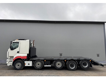 Camion plateau SisuR500 10x4: photos 2 Camion plateau SisuR500 10x4: photos 2