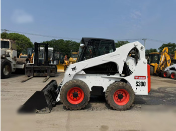 Mini chargeuse BOBCAT S300