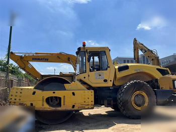 Compacteur BOMAG