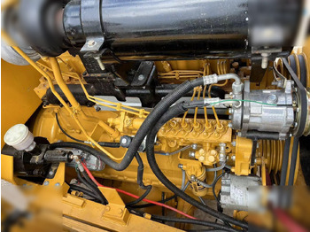 Chargeuse sur pneus CATERPILLAR 966H: photos 4