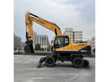 Crédit-bail de HYUNDAI ROBEX 210W-9 HYUNDAI ROBEX 210W-9: photos 4