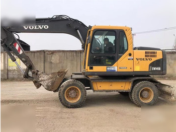 Pelle sur pneus VOLVO EW145B: photos 2