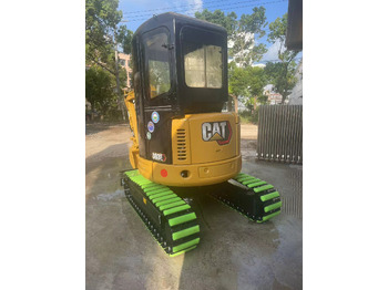 Mini pelle CATERPILLAR 303E