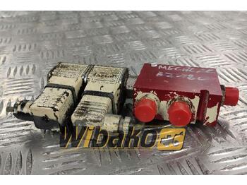 Valve hydraulique pour Engins de chantier Valves set Mecalac AZ150 LT-35D28 / 220903: photos 2