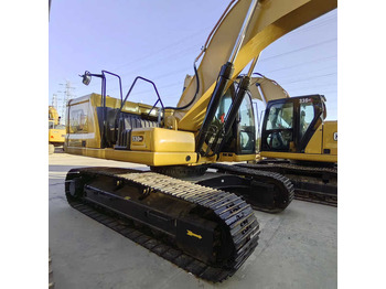 Pelle sur chenille CATERPILLAR 330GC