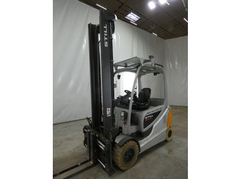 Chariot élévateur électrique STILL RX60