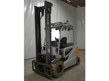 Chariot élévateur électrique STILL RX60