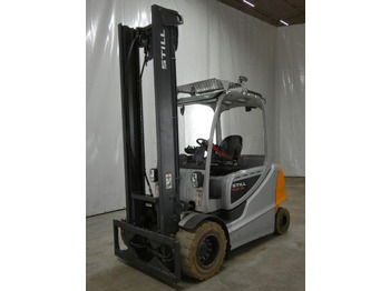 Chariot élévateur électrique STILL RX60