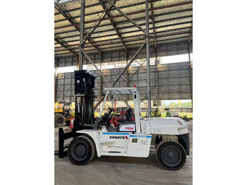 Chariot élévateur TCM