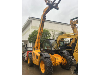 Chariot télescopique JCB
