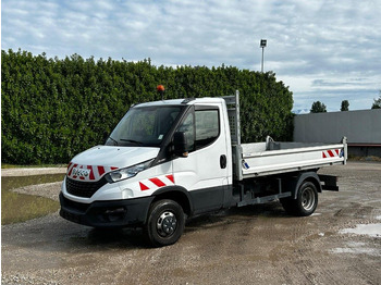Utilitaire benne IVECO Daily