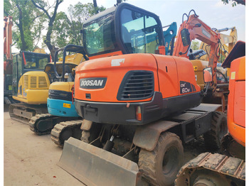 Mini pelle DOOSAN DX60W