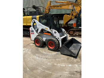Engins de chantier BOBCAT Skid Steer Loader S185: photos 2