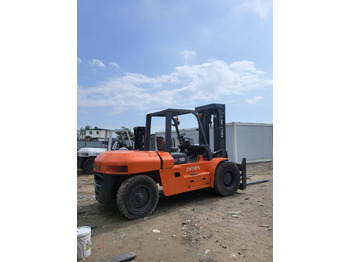 Chariot élévateur diesel HELI