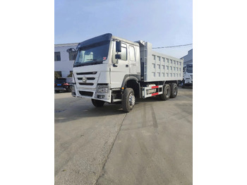 Camion SINOTRUK HOWO