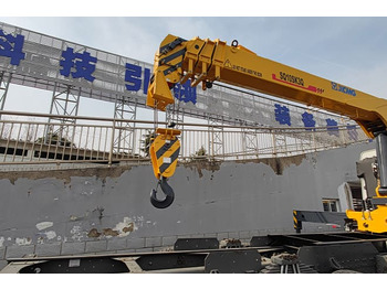 Camion grue neuf XCMG Lorry Mounted Crane for Sale in Brazil: photos 3