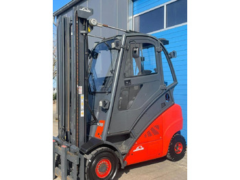 Crédit-bail de  Linde H 35 T - 4745 h - Seitenschieber neu - Linde H 35 T - 4745 h - Seitenschieber neu -: photos 1 Crédit-bail de  Linde H 35 T - 4745 h - Seitenschieber neu - Linde H 35 T - 4745 h - Seitenschieber neu -: photos 1