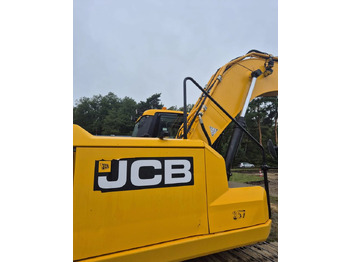 Crédit-bail de  JCB 220XLC JCB 220XLC: photos 3