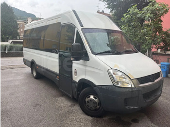 Bus interurbain IVECO Daily