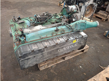 Moteur Volvo D12D420: photos 3