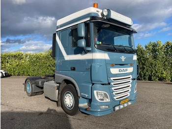 Tracteur routier DAF XF 460