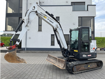 Mini pelle BOBCAT E55