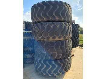 Pneus et jantes pour Engins de chantier Komatsu WA380 4x RIM ASSY 423-30-62201: photos 2