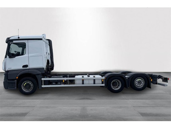 Châssis cabine Mercedes-Benz Actros 2551L 6x2 alusta: photos 2