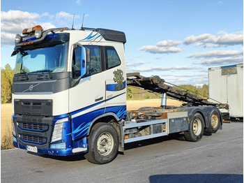 Camion multibenne VOLVO FH13 420