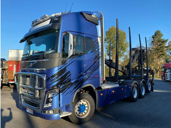 Camion grumier VOLVO FH16