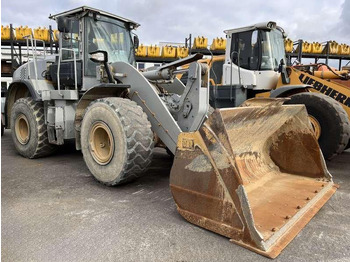 Chargeuse sur pneus CATERPILLAR 962K
