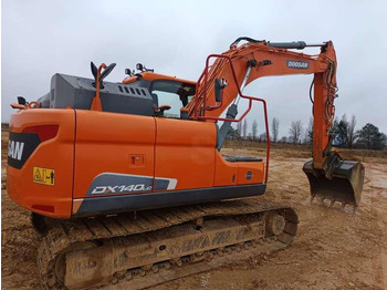 Pelle sur chenille Doosan DX140LC-5: photos 4
