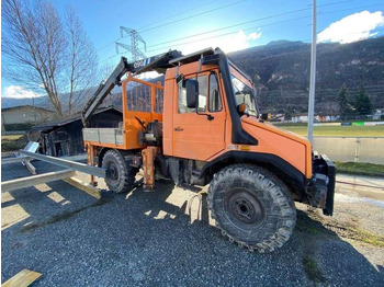 Camion benne UNIMOG