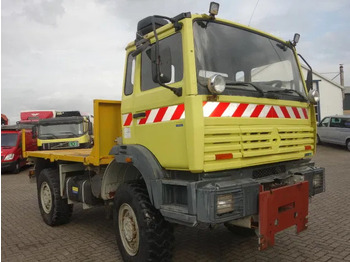 Camion fourgon RENAULT TRM