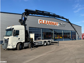 Camion grue DAF XF 530