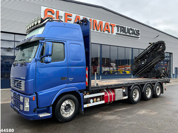 Photo d'intérieur 1: Camion grue Volvo FH 520 8x4 Euro 5 Hiab 24 Tonmeter laadkraan + Fly-jib