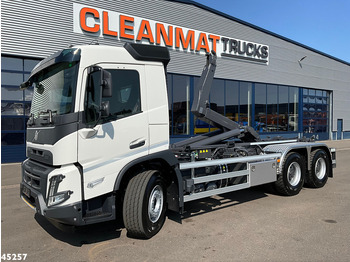 Camion ampliroll VOLVO FMX 430