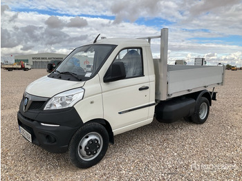 Camion plateau PIAGGIO