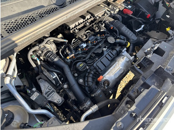 Camion fourgon 2020 Opel Combo 1.5 100CV EDITION L1 MT6 Van Truck: photos 5 Camion fourgon 2020 Opel Combo 1.5 100CV EDITION L1 MT6 Van Truck: photos 5