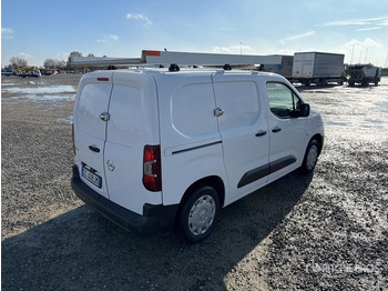 Camion fourgon 2020 Opel Combo 1.5 100CV EDITION L1 MT6 Van Truck: photos 3 Camion fourgon 2020 Opel Combo 1.5 100CV EDITION L1 MT6 Van Truck: photos 3
