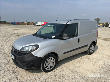 Fourgon utilitaire FIAT Doblo Cargo